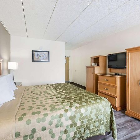 Econo Lodge Quakertown Exteriör bild