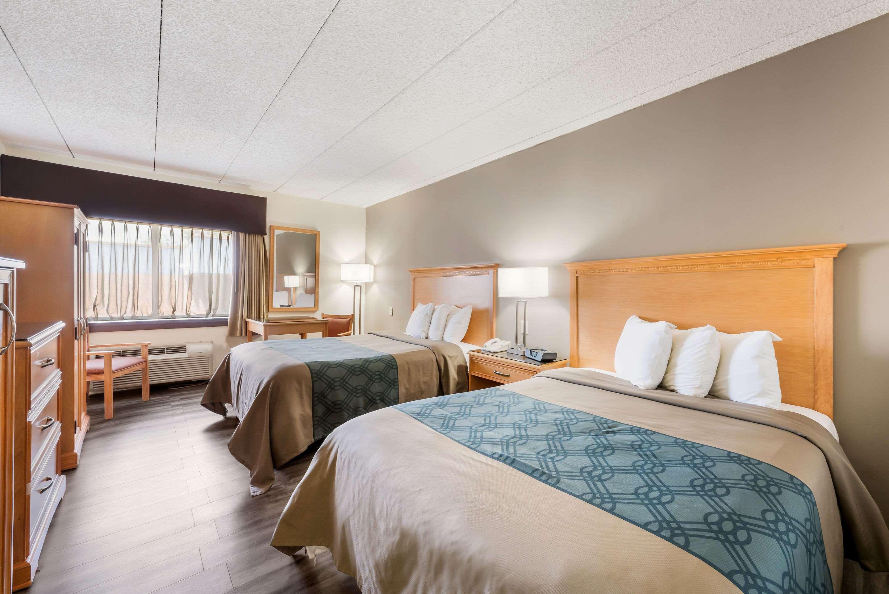 Econo Lodge Quakertown Exteriör bild