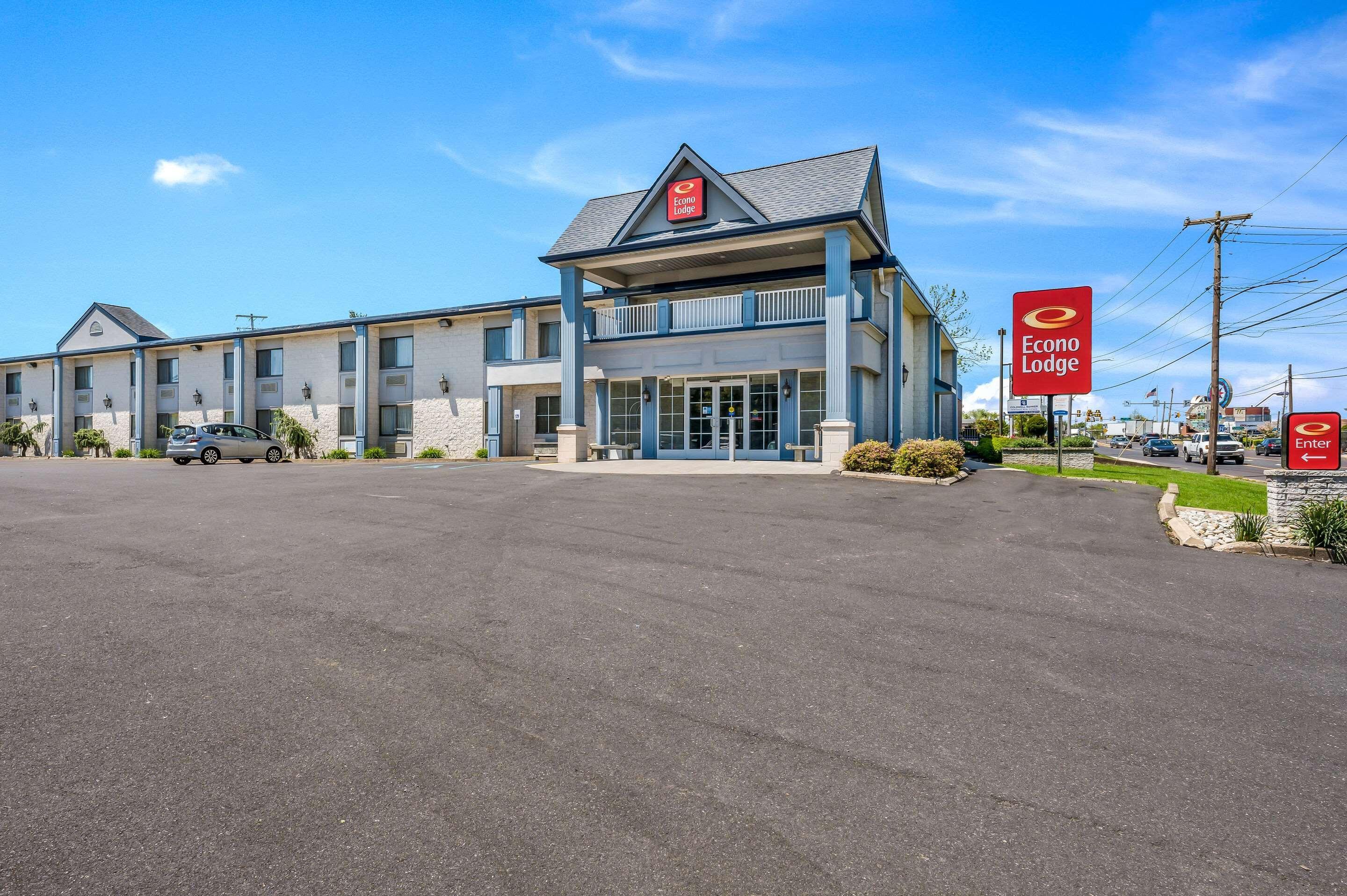 Econo Lodge Quakertown Exteriör bild