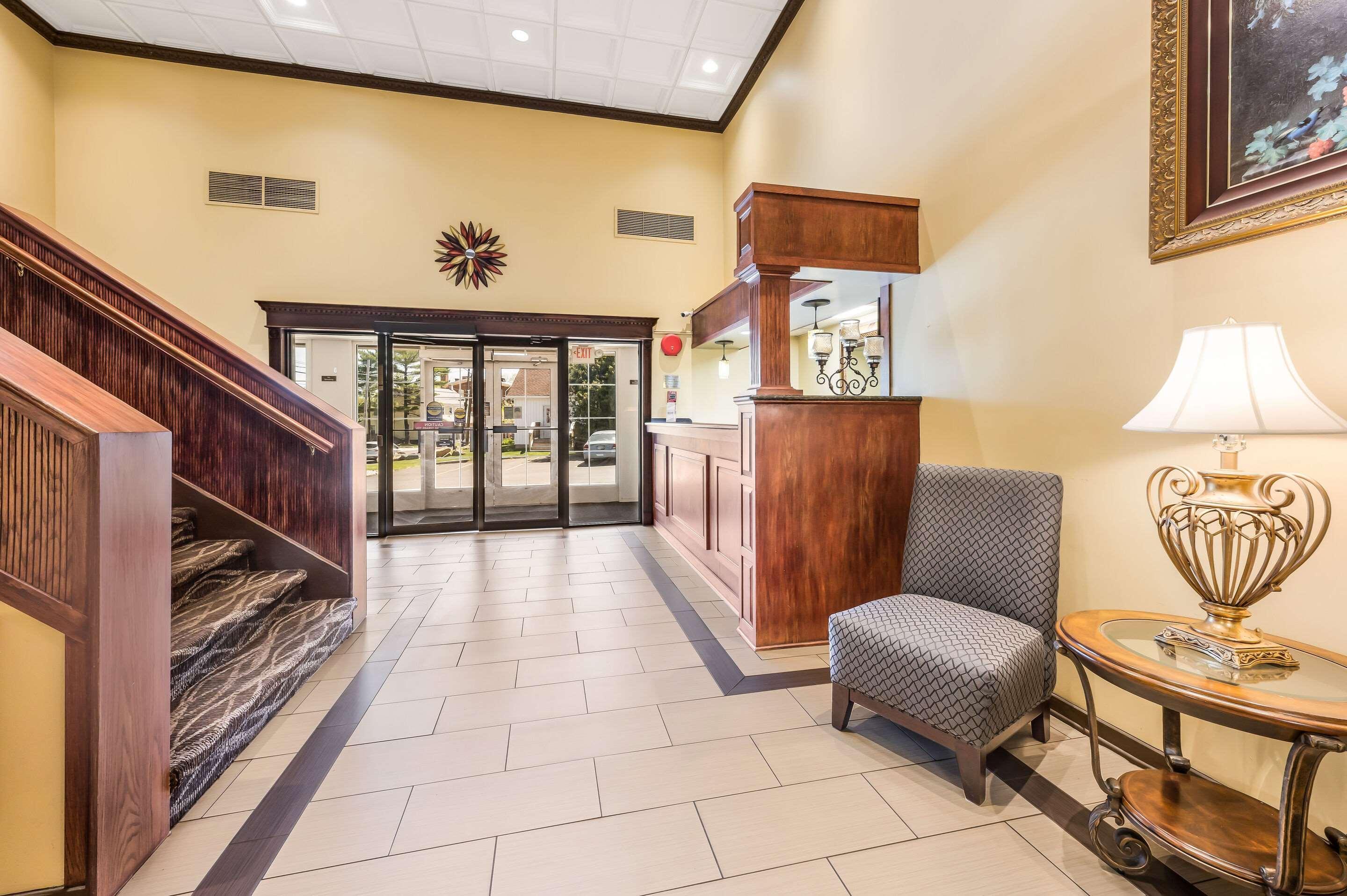 Econo Lodge Quakertown Exteriör bild