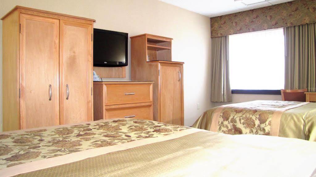 Econo Lodge Quakertown Exteriör bild